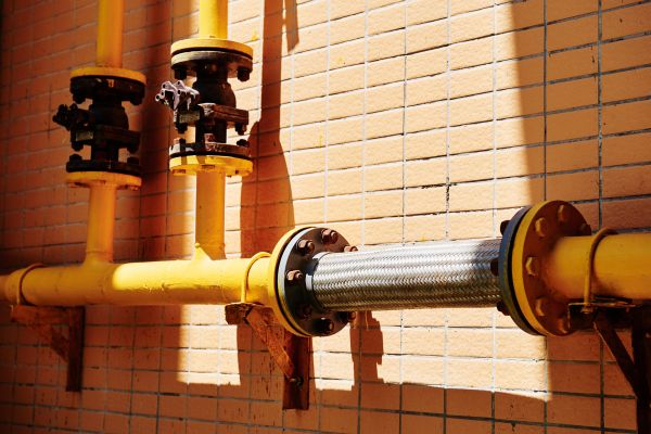 Natural Gas Line Service in Van Nuys