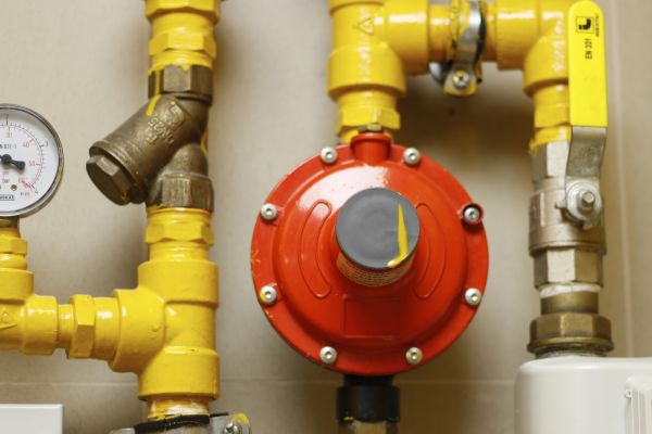 Commercial Gas Line Service in Van Nuys